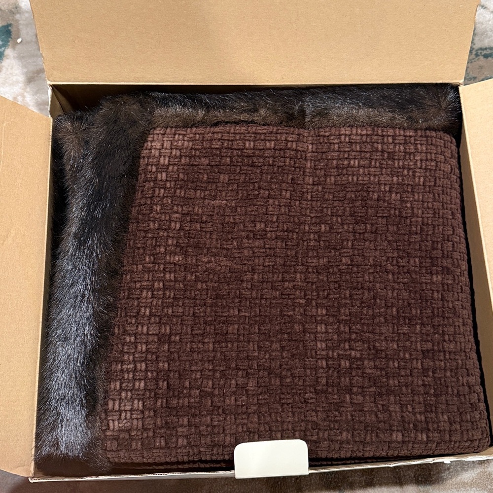 Pottery Barn Fur Bound Chenille Throw - Brand New in Box